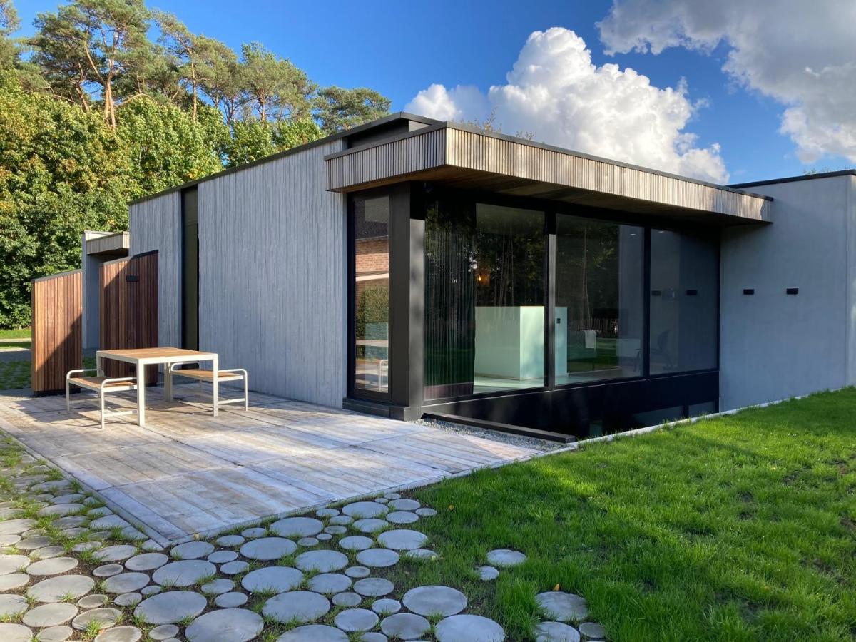 Shelter Villa Zutendaal Bagian luar foto